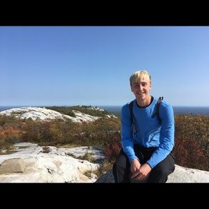 Meet your Posher, Sam